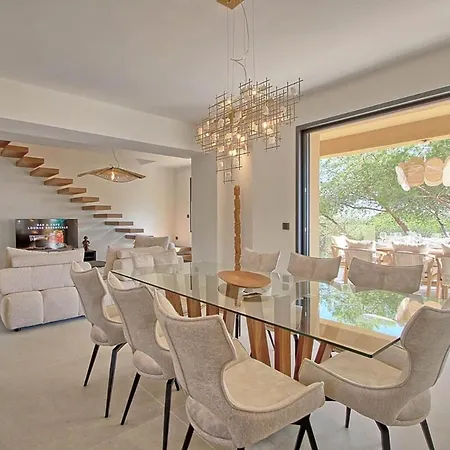 Vue Mer, Piscine, A Pieds Apartment *